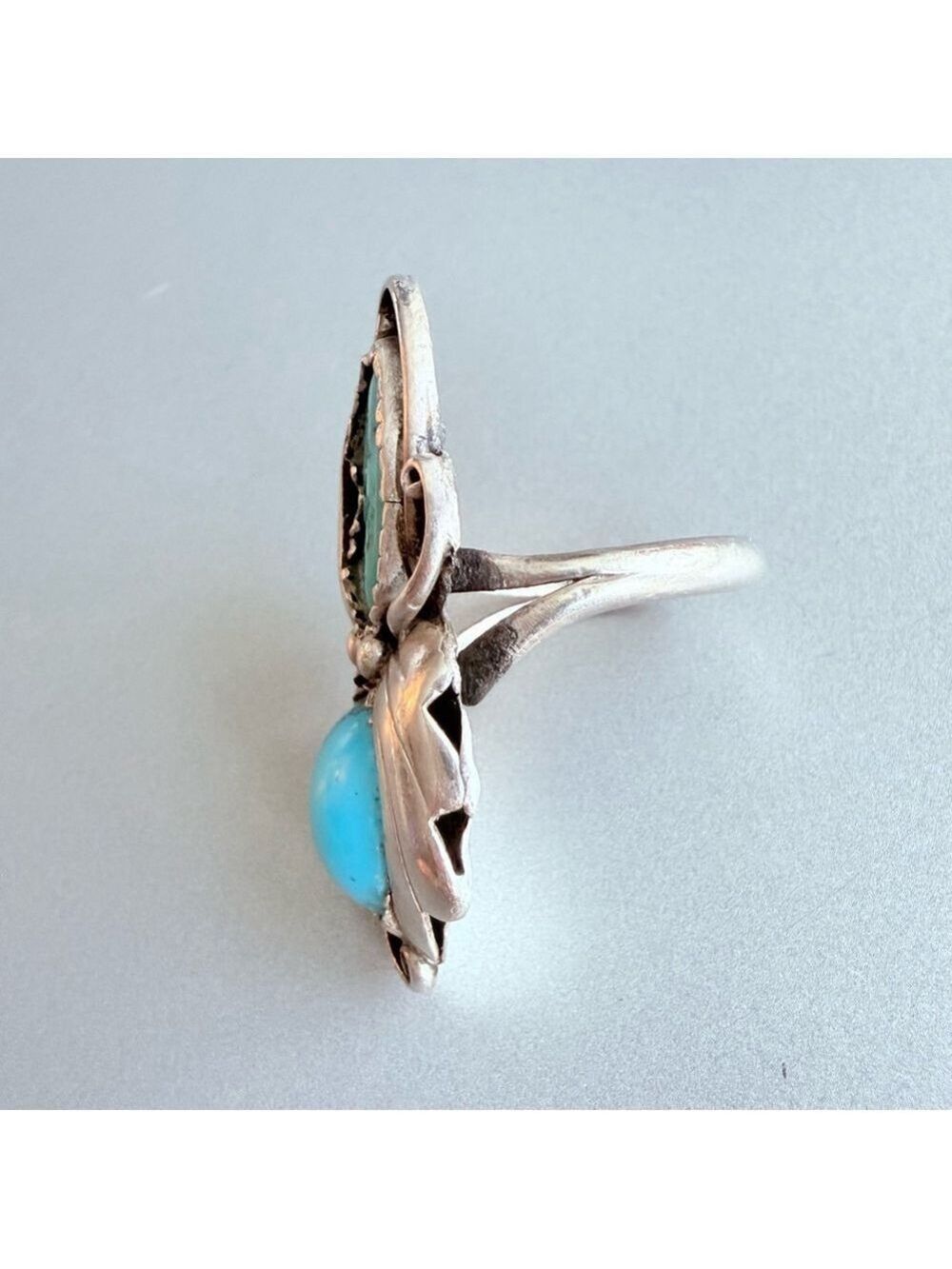 Native American Navajo American Turquoise Southwestern Sterling Silver Ring - Picture 6 of 9